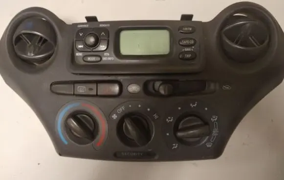 Toyota Yaris Climate control unit