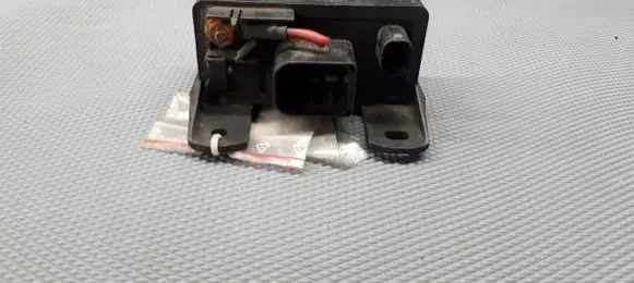 Mercedes-Benz A W168 Glow plug pre-heat relay 0255452832