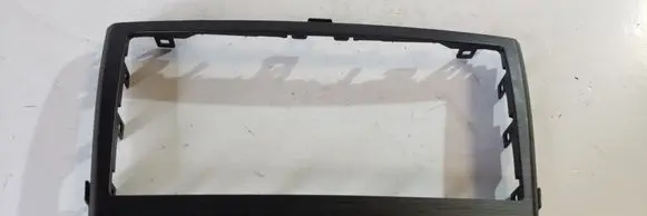 Radio/GPS head unit trim
