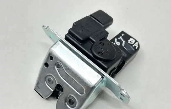 KIA EV6 Tailgate/trunk/boot lock/catch/latch 81230G3000