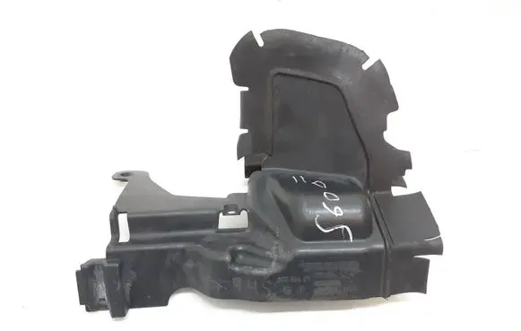 Volvo V60 Intercooler air channel guide 30796467