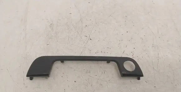 BMW 5 E34 Front door handle cover 51211928205