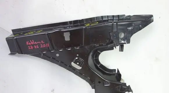 BMW 1 E81 E87 Radiator support slam panel bracket 41117193223