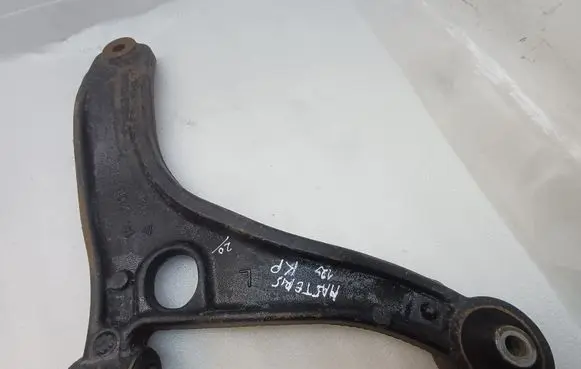 Renault Master III Front lower control arm/wishbone
