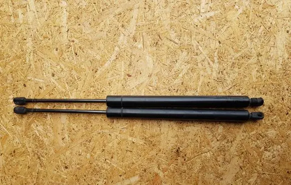 Seat Alhambra (Mk1) Tailgate/trunk strut/damper 7M0827550G