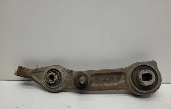 Front lower control arm/wishbone