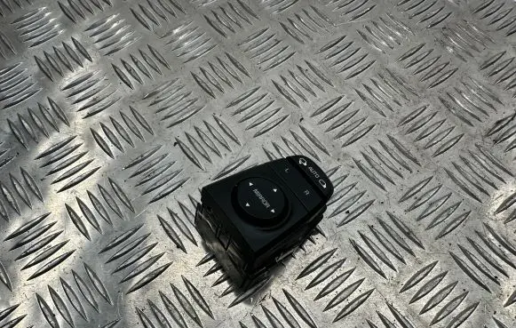 KIA Sportage Wing mirror switch 93530D9500