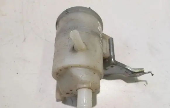 Honda FR-V Power steering fluid tank/reservoir