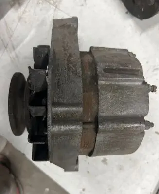 Fiat 125p Generator/alternator
