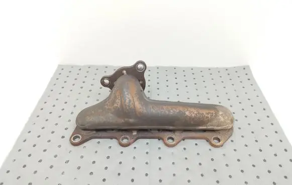 Toyota Verso-S Exhaust manifold