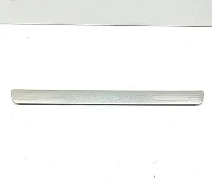 Mercedes-Benz ML W166 Front sill trim cover A1666861936