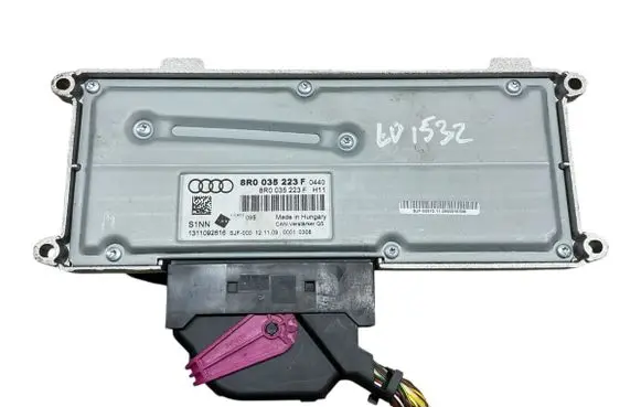 Audi A4 S4 B8 8K Sound amplifier 8R0035223F 1311092616