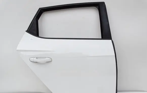 Seat Leon (5F) Rear door LB9A
