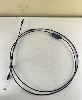 Jeep Grand Cherokee Engine bonnet/hood lock release cable 04589770AC