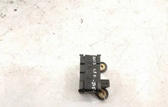 Mercedes-Benz C W203 ESP acceleration yaw rate sensor A0035429818 0035429818