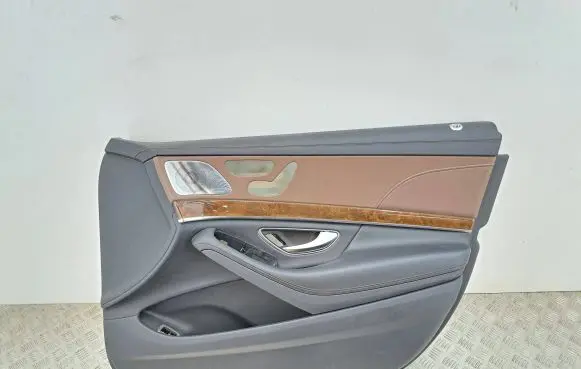 Mercedes-Benz S W222 Front door card panel trim