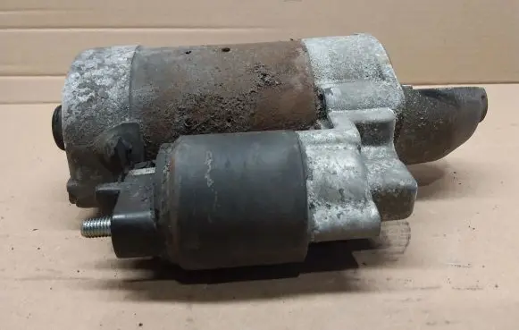 Mercedes-Benz S W220 Starter motor