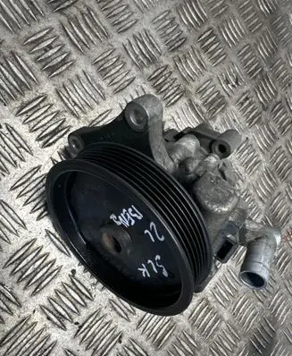 Mercedes-Benz SLK R172 Power steering pump A0064664301 7693955160