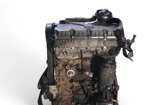 Volkswagen PASSAT B6 Engine BXE
