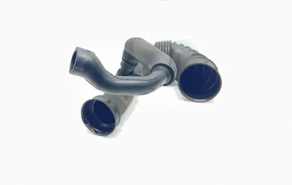 Mercedes-Benz E W211 Turbo air intake inlet pipe/hose A6460940097