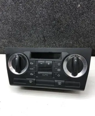 Audi A3 S3 8P Climate control unit 8P0820043F