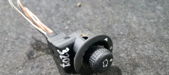 Ford Mondeo MK I Wing mirror switch 93bg17b676ba