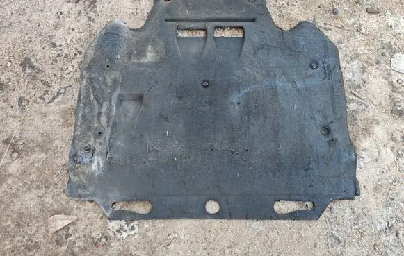 Audi A6 S6 C7 4G Engine splash shield/under tray