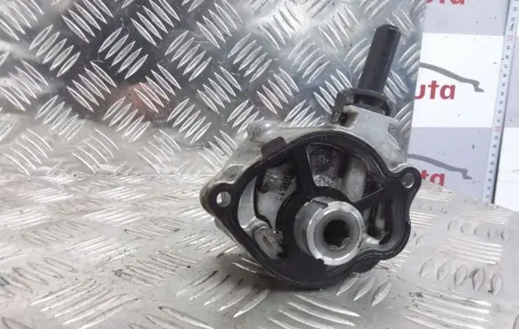 Mercedes-Benz Sprinter W906 Vacuum pump A6512300565 02072745