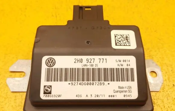 Volkswagen Amarok Gearbox control unit/module 2H0927771