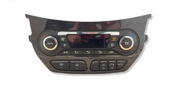 Ford Kuga II Air conditioning/heating control unit DV4T18C612AC