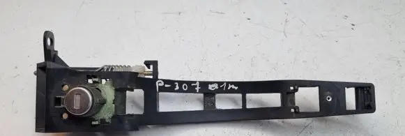 Peugeot 307 Front door exterior handle/bracket 9636408880