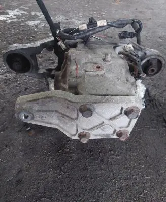Toyota RAV 4 (XA40) Rear differential 8914126 16614126