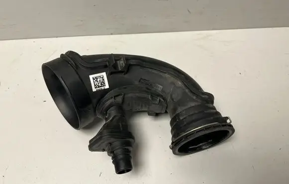 BMW X5 G05 Air intake hose/pipe 9845092
