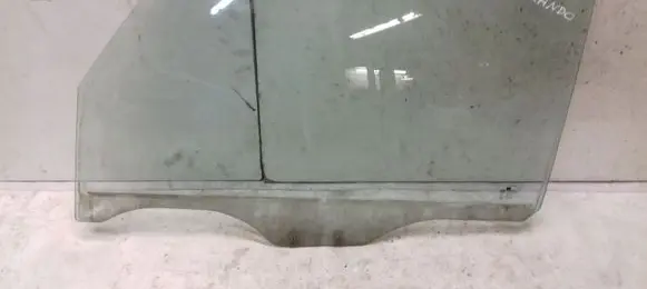 SsangYong Korando Sliding door window/glass 