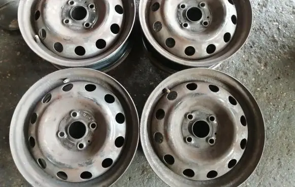 Hyundai i20 (PB PBT) R14 steel rim 529104P000