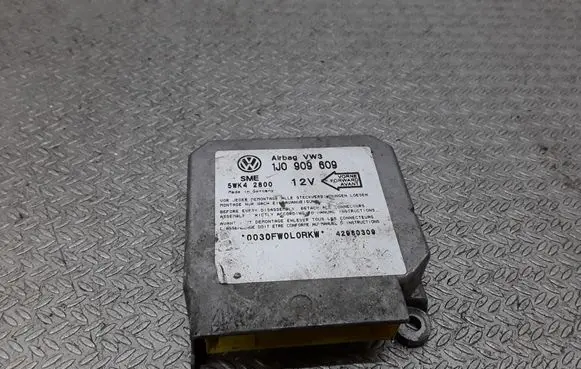 Volkswagen New Beetle Airbag control unit/module 1J0909609 5WK42800