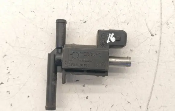 Renault Clio IV Turbo solenoid valve 70134303 8200603558