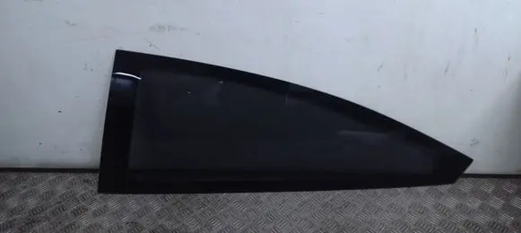 Ford Focus Rear side window