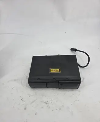 Audi A8 S8 D2 4D CD/DVD changer 4B0035111A