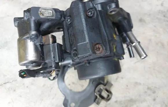 Ford Galaxy Fuel injection high pressure pump 9424A050 0229060G2R