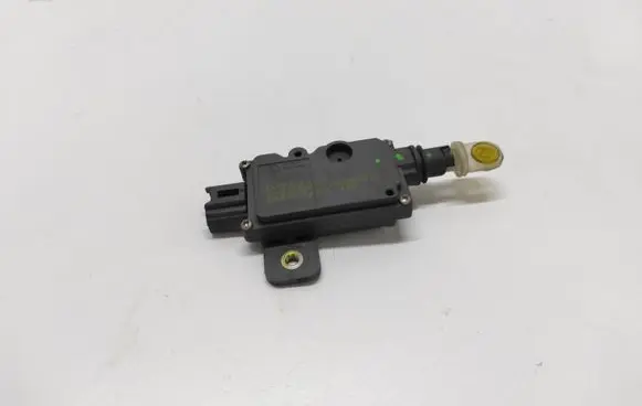 Nissan Primera Tailgate boot lock/latch motor 84680