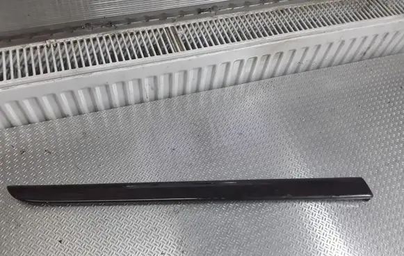 Audi A4 S4 B6 8E 8H Other front door trim element 8EO867419
