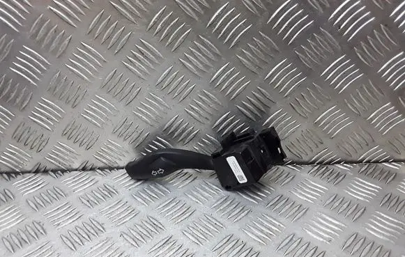 Ford Focus Indicator stalk AV6T13335AB