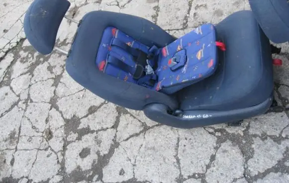 Rear seat