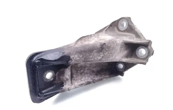 Land Rover Discovery 4 - LR4 Engine mounting bracket AH22-6061-BA