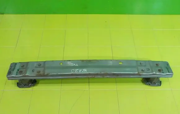 Toyota Avensis T270 Rear bumper support beam XP260