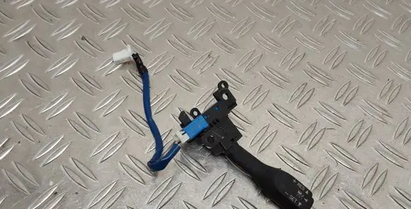Toyota Avensis T270 Cruise control stalk 