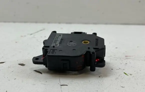 Jaguar XK - XKR Air flap motor/actuator 0638000840