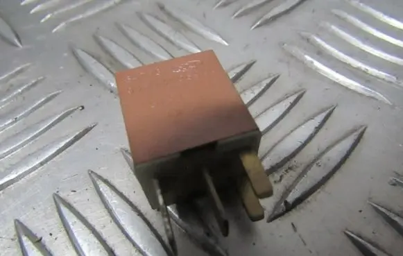 Ford Mondeo MK I Other relay 93BG14N089AA