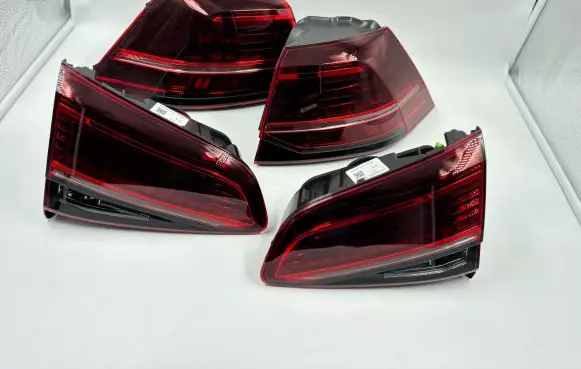 Volkswagen Golf VII Rear/tail lights set 